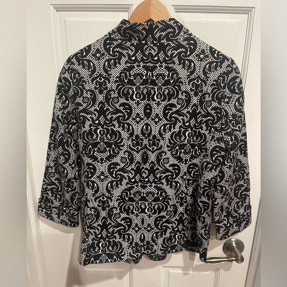 Talbots Black and White Lace-Patterned Jacket Women’s Size 8 - Picture 5 of 6
